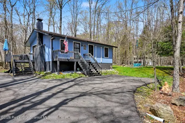 127 Big Bass Drive, Clifton Twp, PA 18424