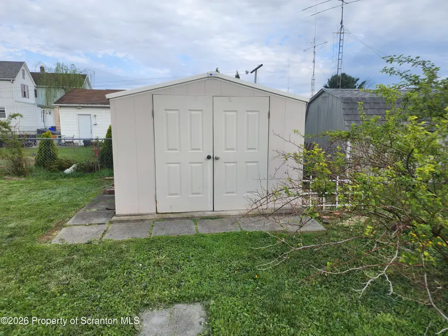 582-586 Shawnee Street, Hanover, PA 18706 - #3