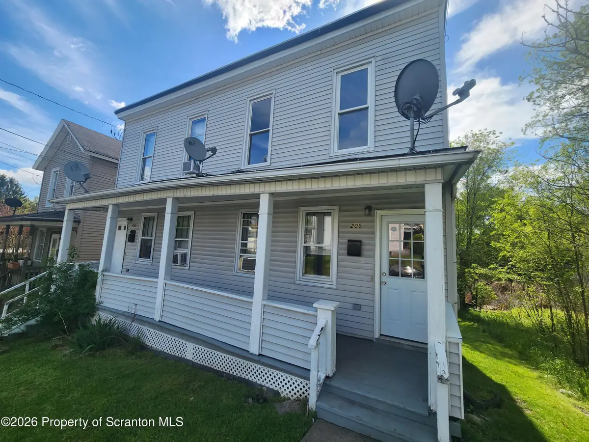 203 205 5th Avenue, Scranton, PA 18504 - #1