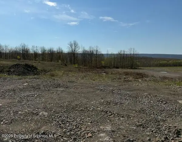 125 Osprey Lane, Archbald, PA 18403