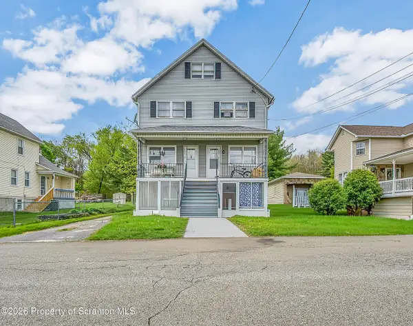 645-647 Laurel Street, Dickson City, PA 18519