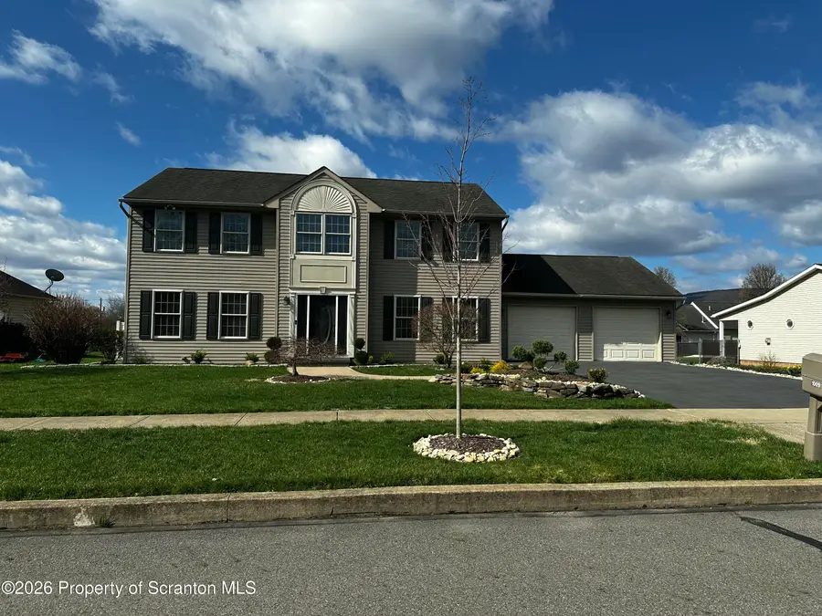 1009 Ledgeview Drive, West Pittston, PA 18643 - #3