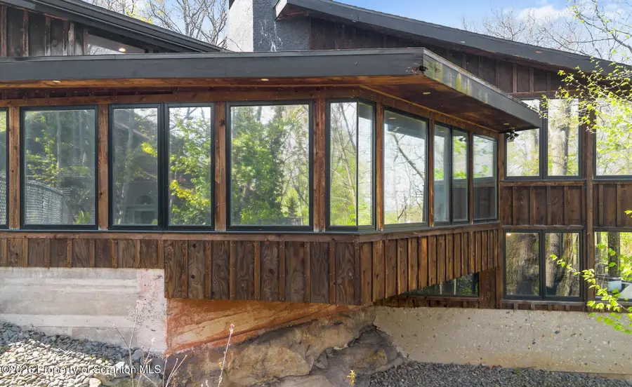 4 Elmhurst Boulevard, Scranton, PA 18505 - #3