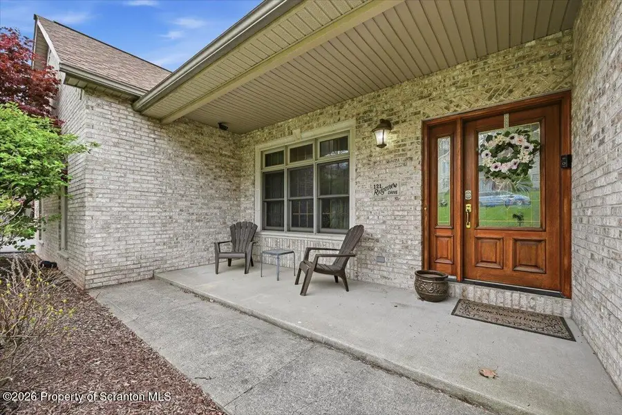 121 Ridgeview Drive, Scranton, PA 18504 - #3