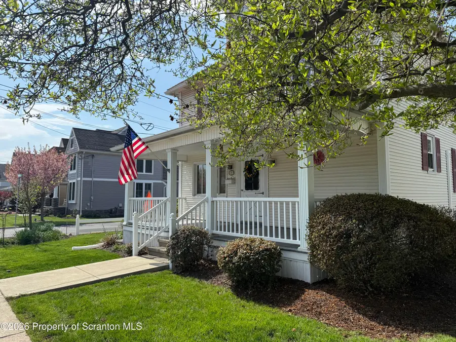 423 Keystone Avenue, Peckville, PA 18452 - #2
