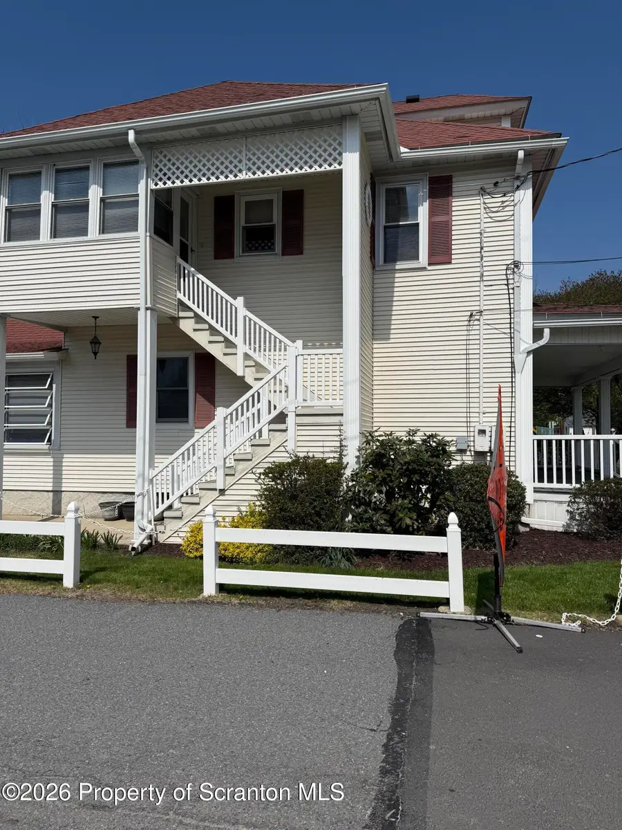 423 Keystone Avenue, Peckville, PA 18452 - #3