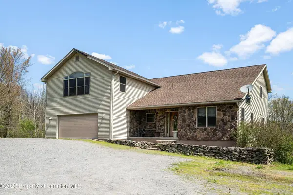 94 Orchard Road, Dalton, PA 18414