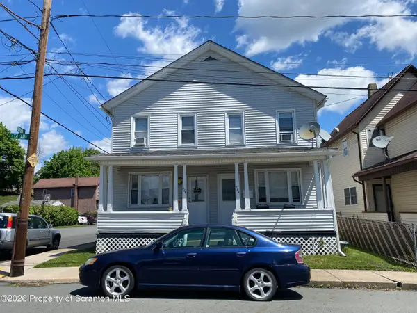 422-424 W Taylor Street, Taylor, PA 18517