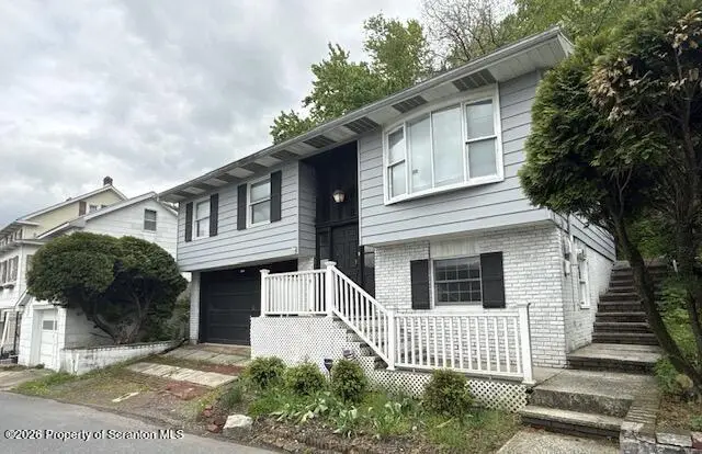 243 W High Street, Nesquehoning, PA 18240 - #3