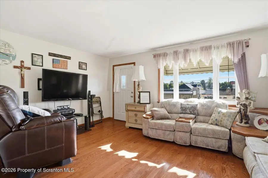 101 Stone Street, Moosic, PA 18507 - #2