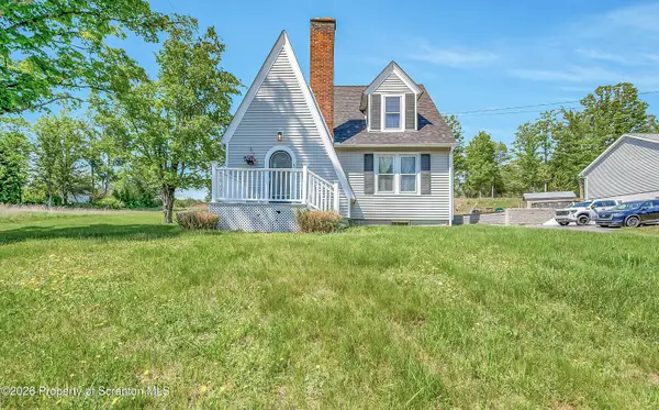 109 Ackerly Road, Clarks Summit, PA 18411