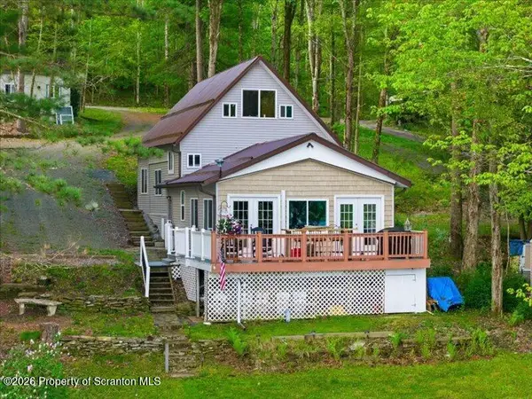 20 S Lake Road, Friendsville, PA 18818
