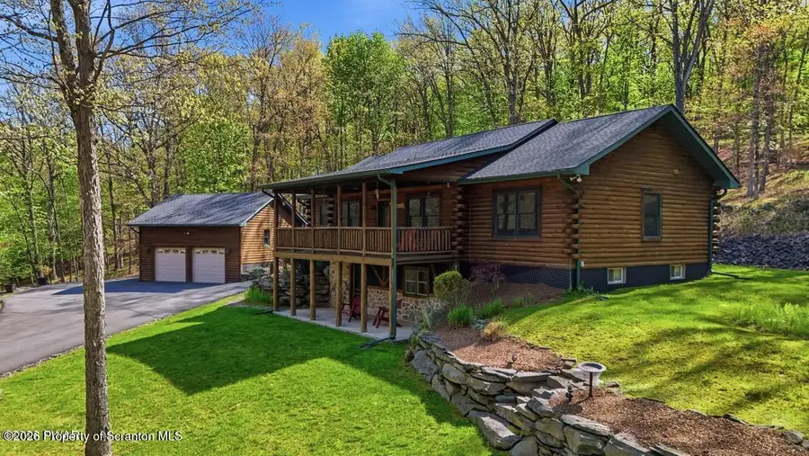 124 Water View Drive, Hawley, PA 18428 - #2