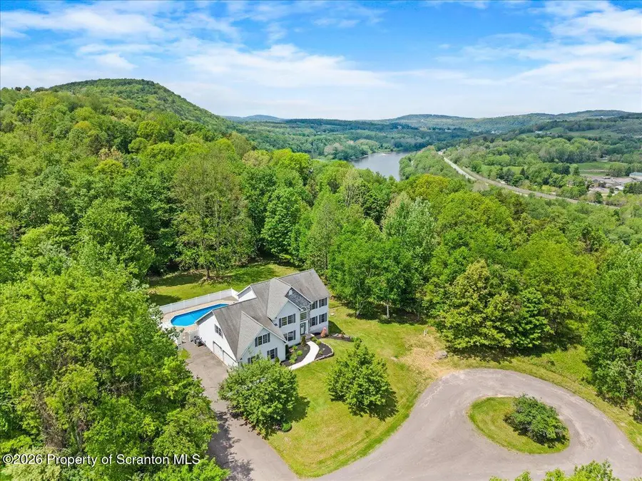 15 Deerfield Drive, Tunkhannock, PA 18657 - #2