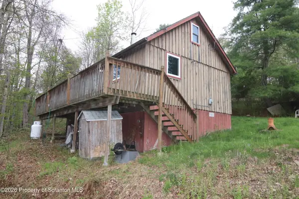 300 Pennsworth Hill Road, Meshoppen, PA 18630