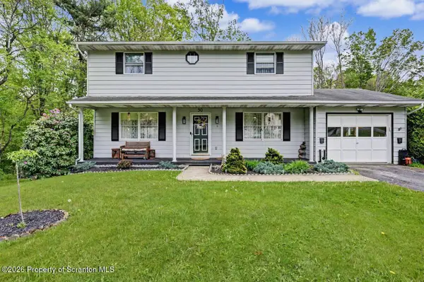 50 Log Road, Jefferson Twp, PA 18436