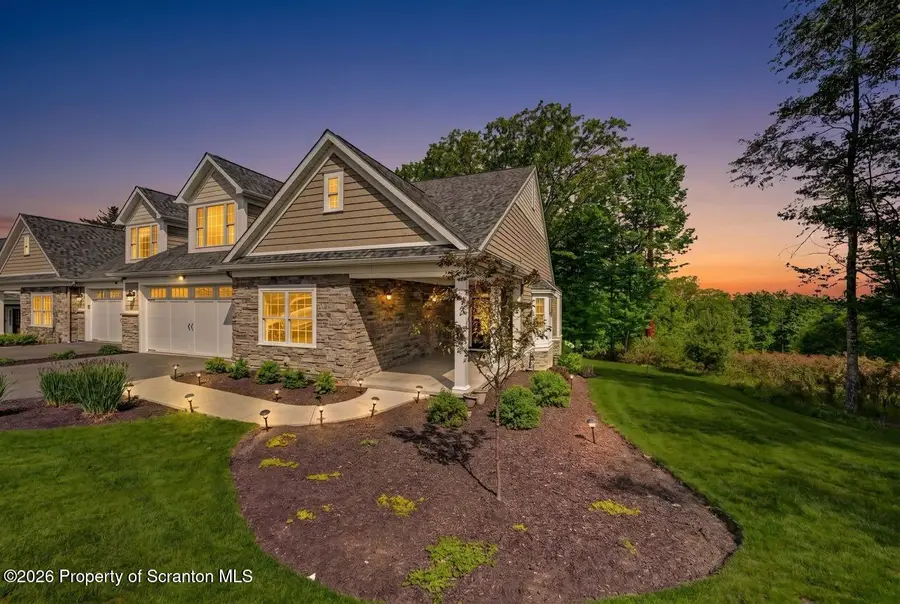 217 Oak Hill Circle, South Abington, PA 18411 - #2
