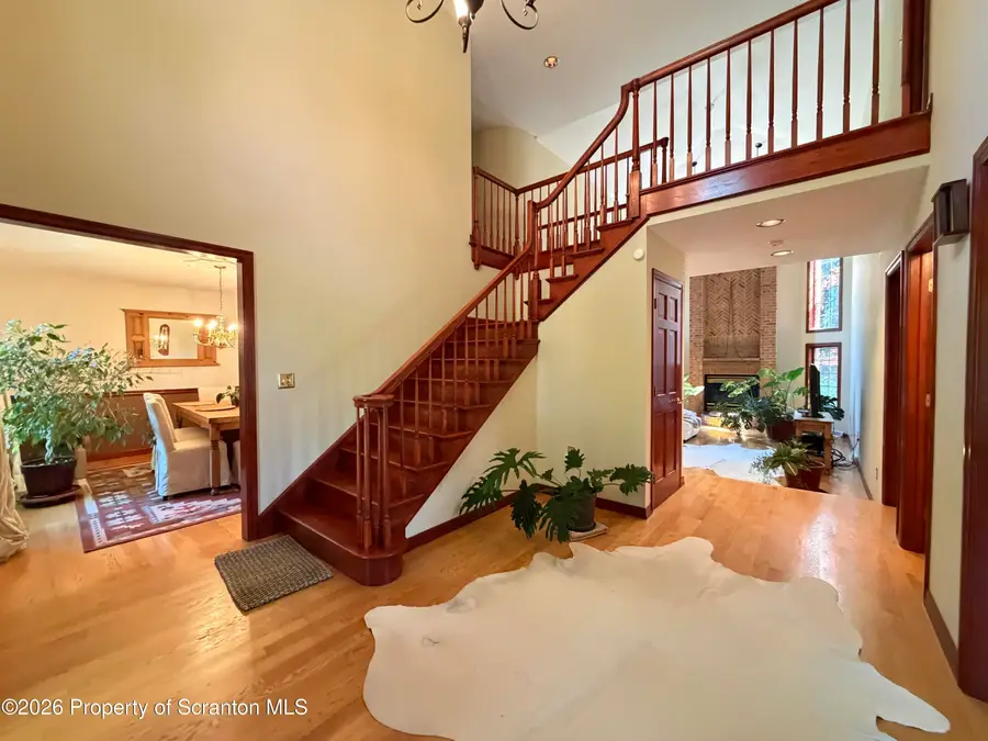 102 Emerson Close, Moosic, PA 18507 - #3