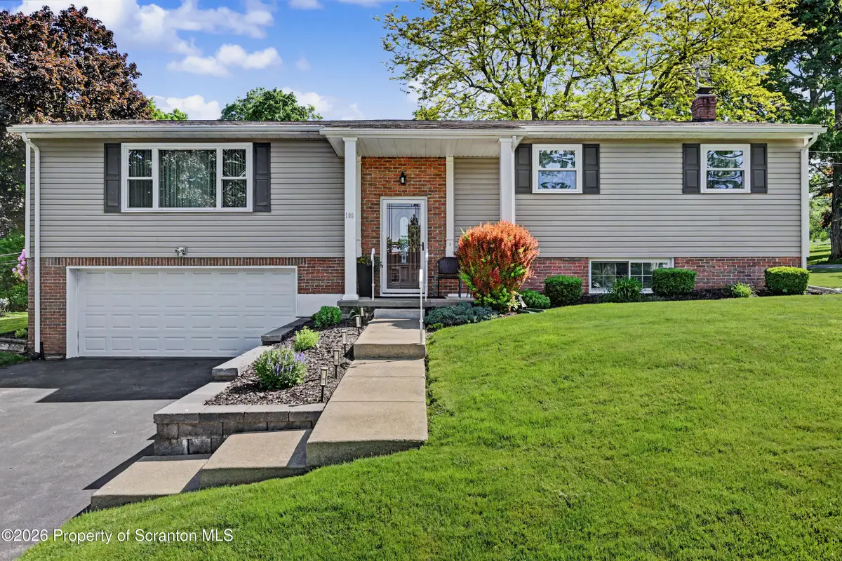 100 Carriage Lane, South Abington, PA 18411 - #1