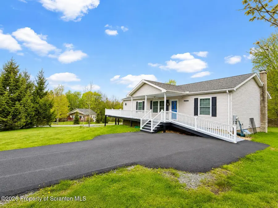 307 Roundabout Way, Union Dale, PA 18470 - #3