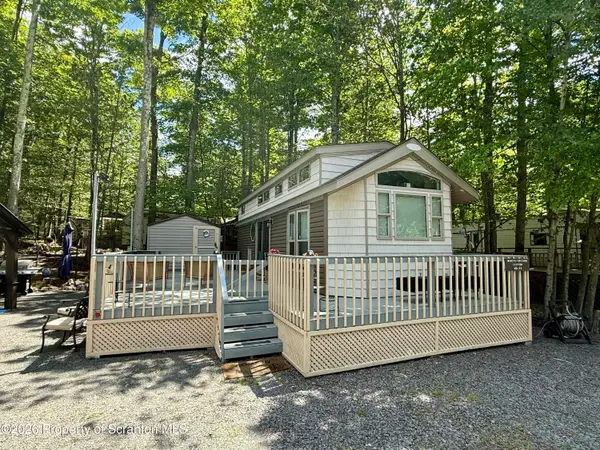 23 Woodland Way, Covington Twp, PA 18424