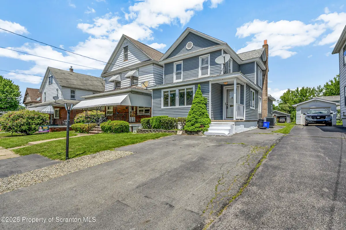 640 E Grant Street, Olyphant, PA 18447 - #1