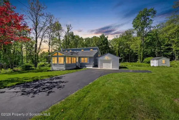 15 Van Leuven Road, Lake Ariel, PA 18436