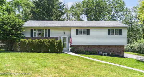 615 Timber Lane, Clarks Summit, PA 18411
