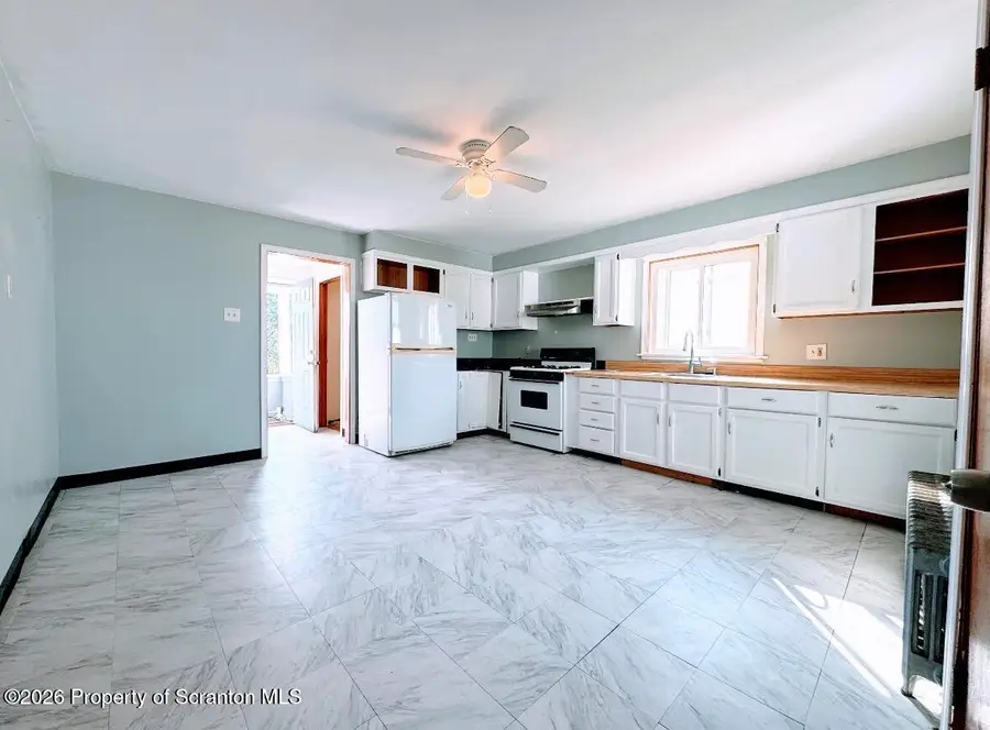 638 Willow Street, Scranton, PA 18505 - #3