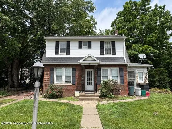 129 W Morton Street, Old Forge, PA 18518