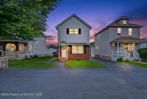306 Clarkson Avenue, Jessup, PA 18434
