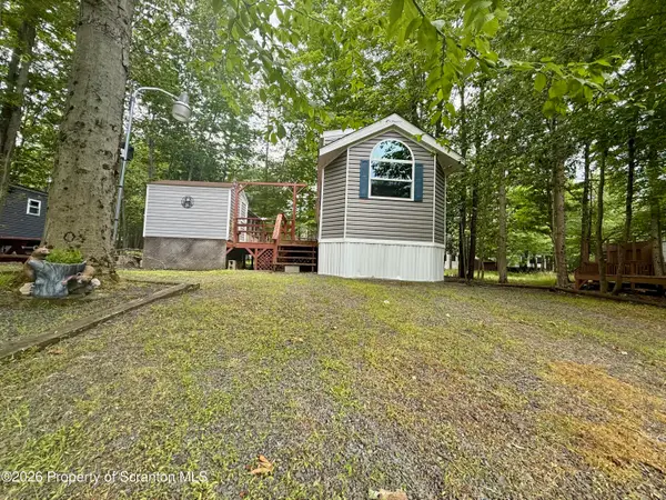 719 Snowshoe Drive, Covington Twp, PA 18424