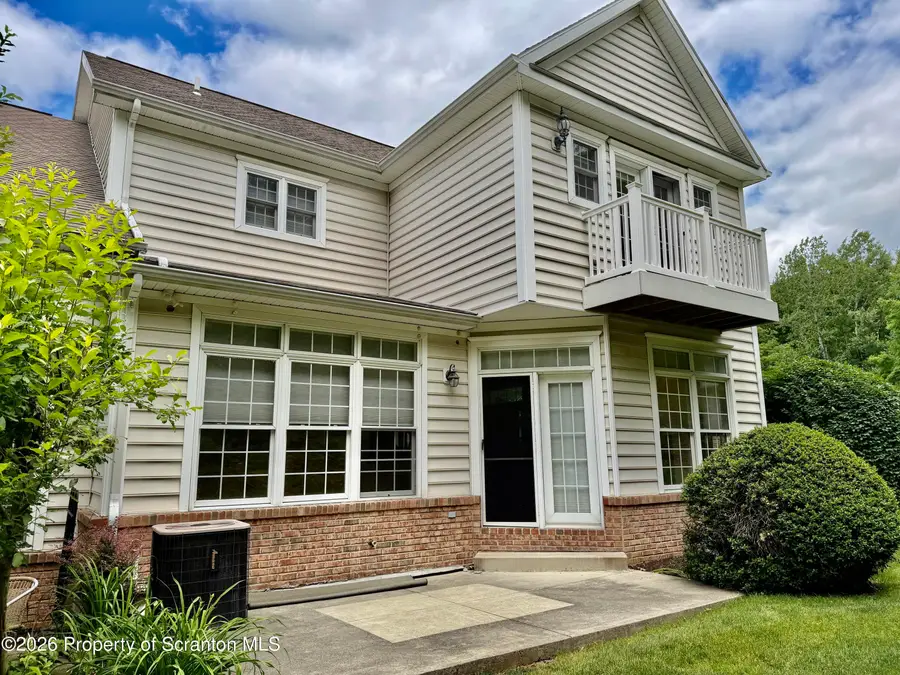 901 Ohenry Close, Moosic, PA 18507 - #3
