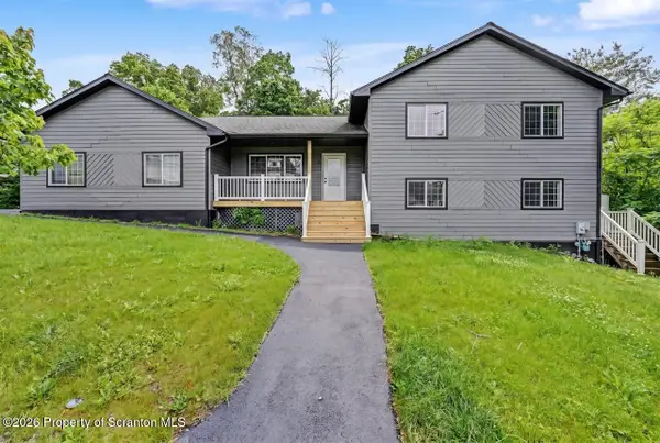 218 Ashmore Avenue, Clarks Green, PA 18411
