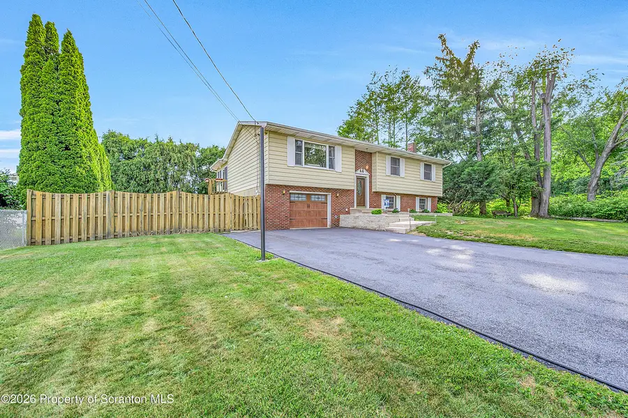 1735 Bulwer Street, Scranton, PA 18504 - #3