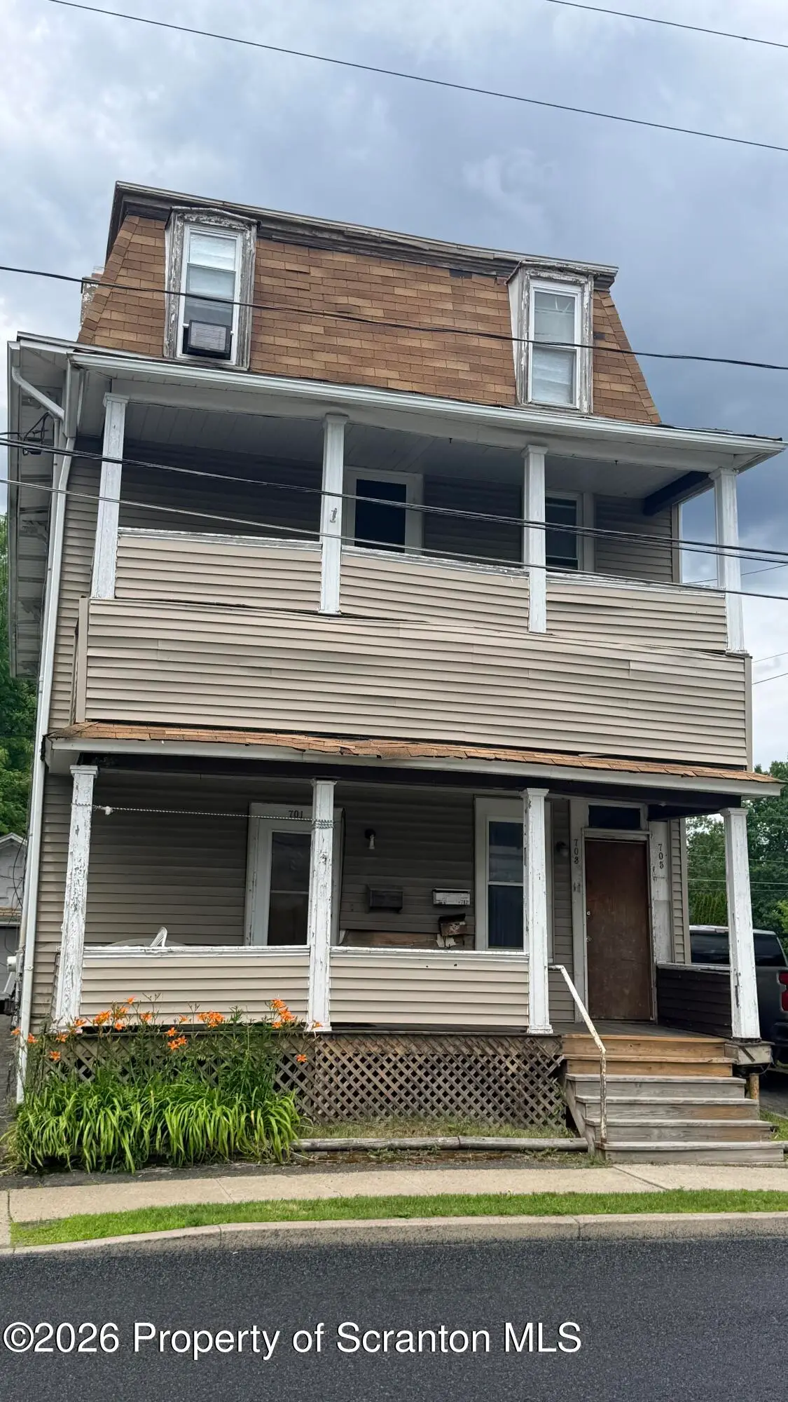 701 707 Main Street, Vandling, PA 18421 - #1