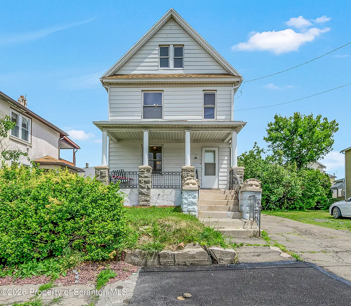 715 E Drinker Street, Dunmore, PA 18512 - #1