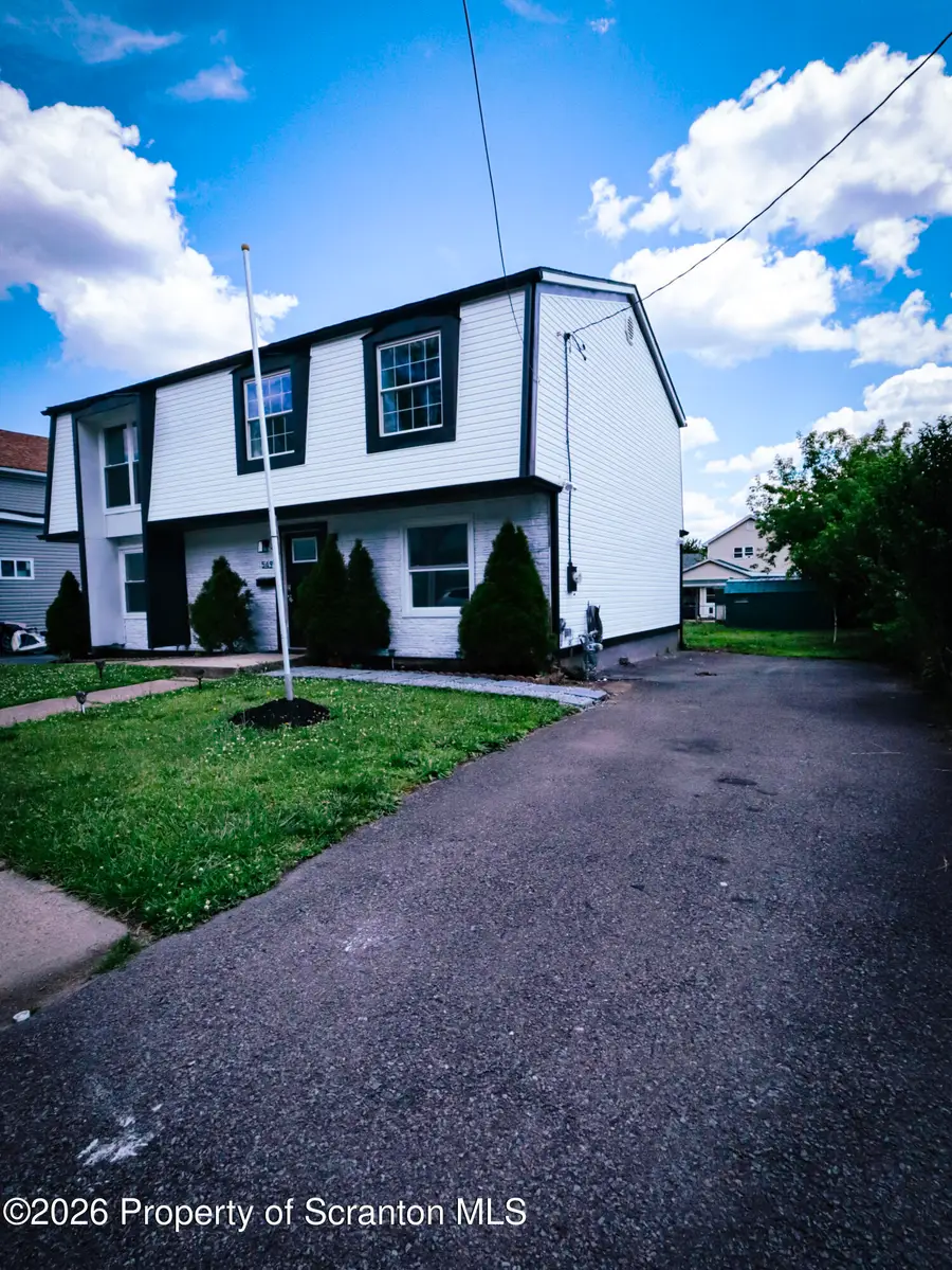 549 4th Avenue, Scranton, PA 18505 - #3