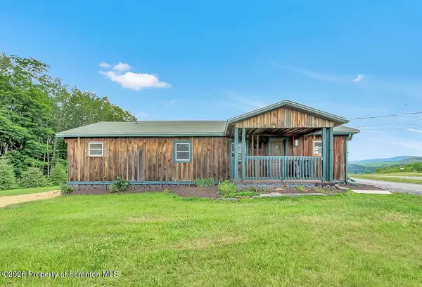 2 Beaver Street, Carbondale, PA 18407