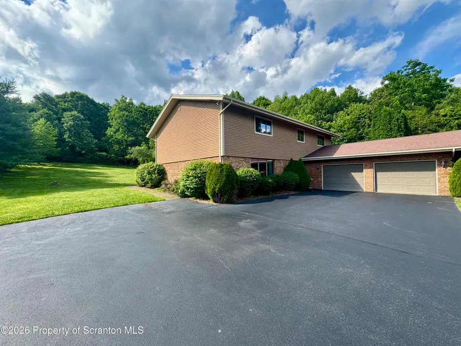 102 Kingsley Boulevard, Peckville, PA 18452 - #3