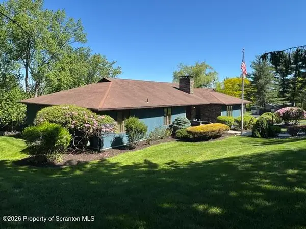 123 Miller Road, Waverly Twp, PA 18411
