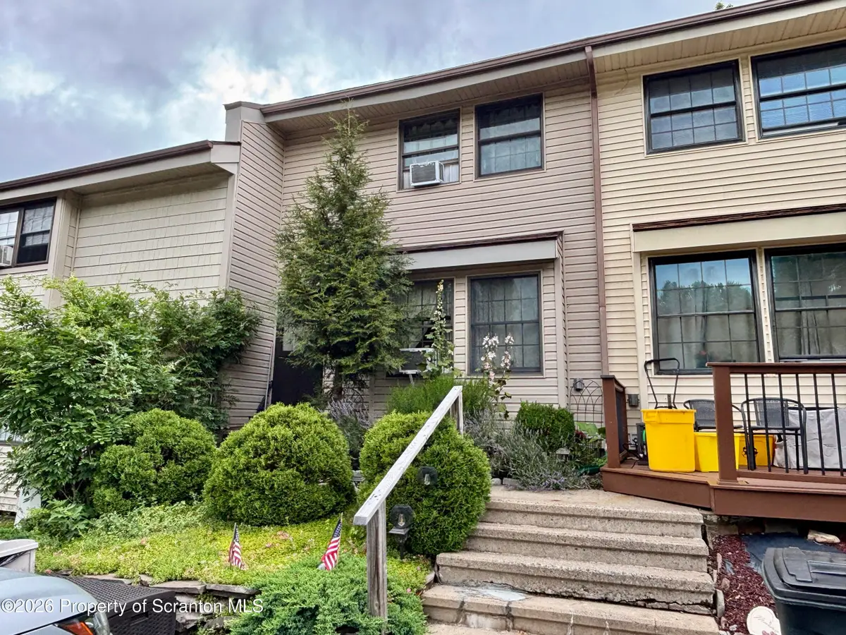 16 Hunts Court, South Abington, PA 18411 - #1