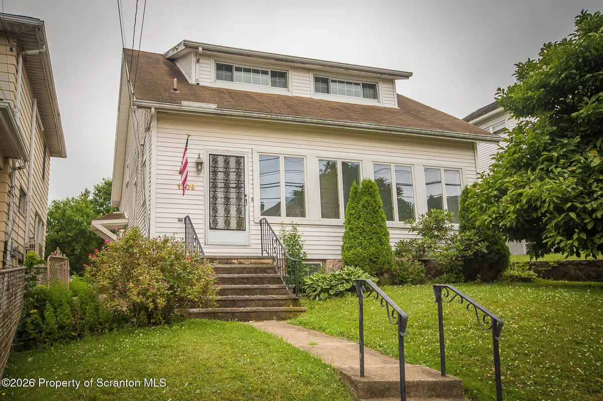 1209 S Irving Avenue, Scranton, PA 18505 - #1