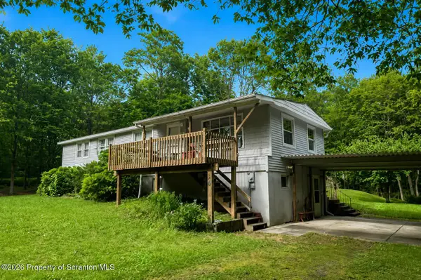 106 Marro Road, Canadensis, PA 18325