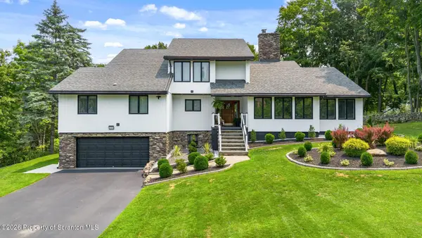 151 Carol Drive, Clarks Summit, PA 18411