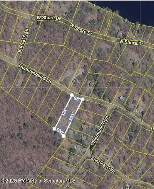 559 Hummingbird Lane, Hawley, PA 18428
