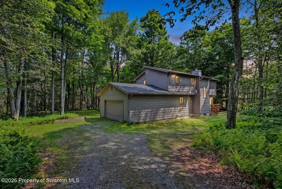 82 Delbert Drive, Gouldsboro, PA 18424 - #3