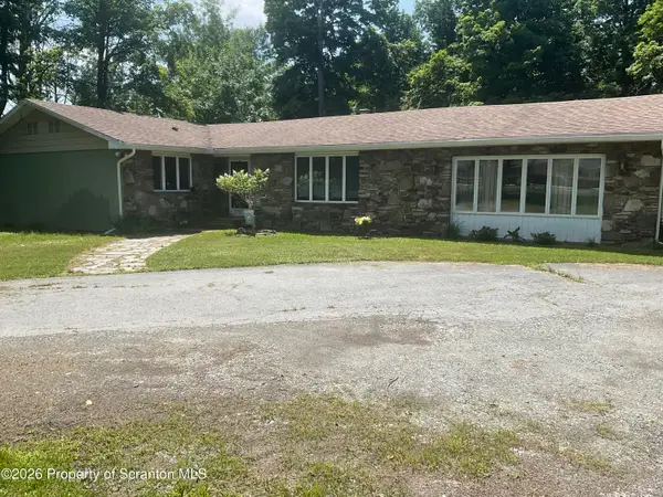 28 Southside Lane, Scott Twp, PA 18414