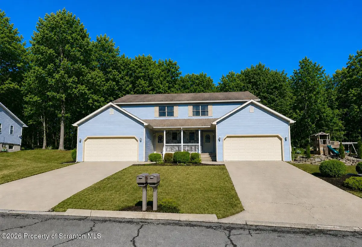 4006 4008 Pondview Drive, South Abington, PA 18411 - #1