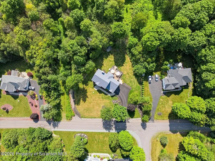 26 Pinewood Drive, Covington, PA 18424 - #2